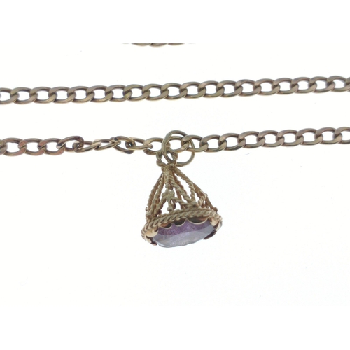 13 - A 9ct gold link chain with amethyst coloured intaglio pendant, chain 46cm approx, gross weight 5.55g... 