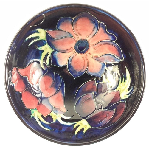 269 - A beautiful anemone design MOORCROFT bowl 16cm dia with repair to rim.#84