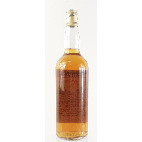 195 - THE SCOTSMAN commemorative bottle of whisky 1975.  No volume given.#214