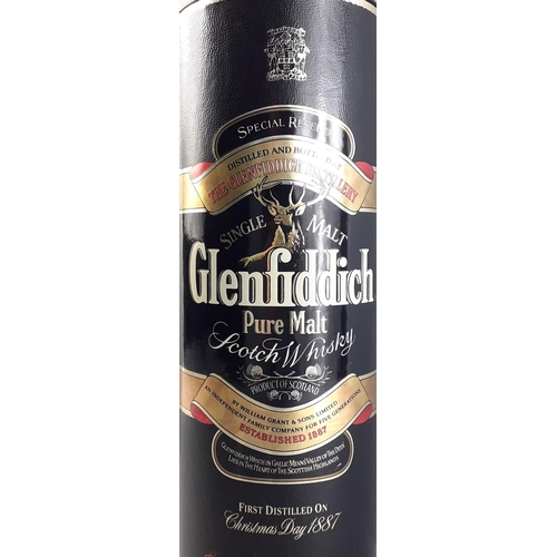 31 - GLENFIDDICH 1.25l bottle in presentation tube.#40