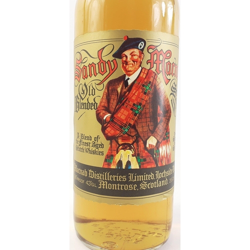 186 - A bottle of vintage SANDY MACNAB blended Scotch Whisky 75cl. This is a legendary blend produced by L... 