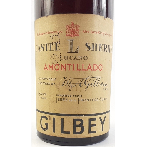 280 - A rare to find 1930s bottle of GILBEY'S Castle Sherry AMONTILLADO imported from Jerez de la Frontera... 