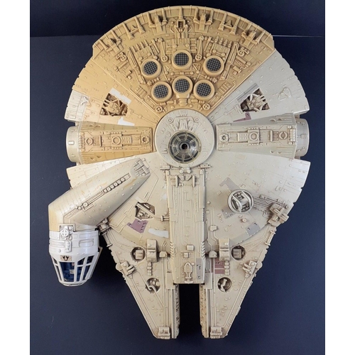 279 - STAR WARS 1979 KENNER Millennium Falcon. On all three feet but overall play worn, light discolourati... 