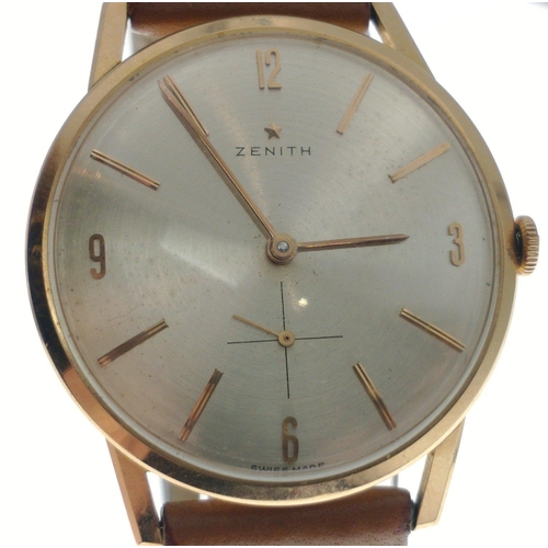 34 - Beautiful and classy 18ct jeweller tested GOLD cased ZENITH gents watch 31mm dial. Working with a ge... 