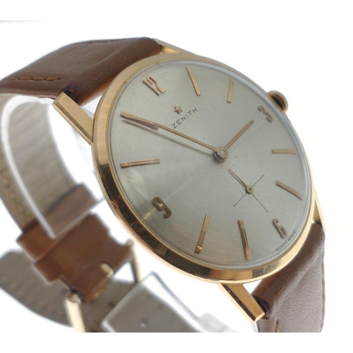 34 - Beautiful and classy 18ct jeweller tested GOLD cased ZENITH gents watch 31mm dial. Working with a ge... 