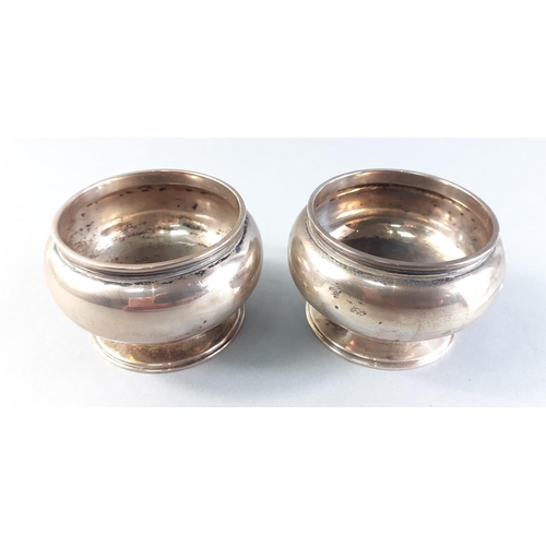 43 - Two Goldsmiths and Silversmiths beautiful sterling silver salt cellars, both hallmarked London 1935,... 