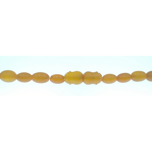 134 - VINTAGE butterscotch graduated amber bakelite? bead necklace 32.65g approx#138