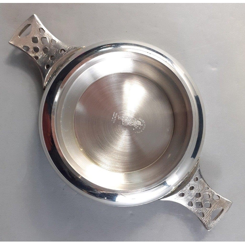 184 - A boxed SCOTTISH PIPER pewter quaich with Celtic design made in UK,  diameter 10cm approx#190