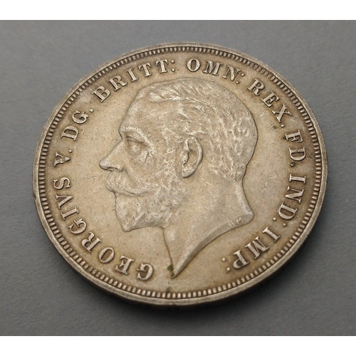 211 - A 1935 George V crown in good condition with nice detail.#218