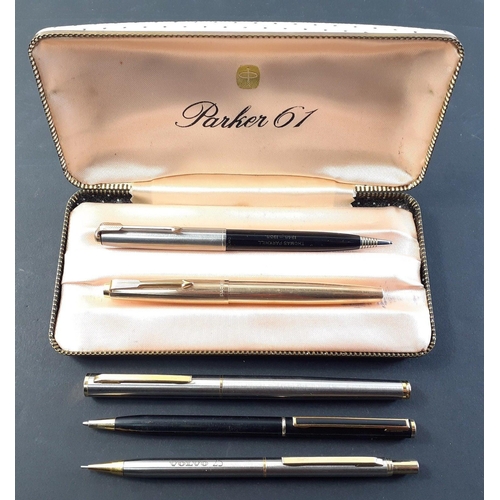 300 - A collection of Vintage Pens to include a Parker and a Volvo Fountain Pens- the Parker is rolled gol... 