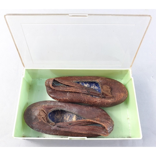 354 - A tiny pair of a child's vintage brown leather shoes, only 12cm long approx#52