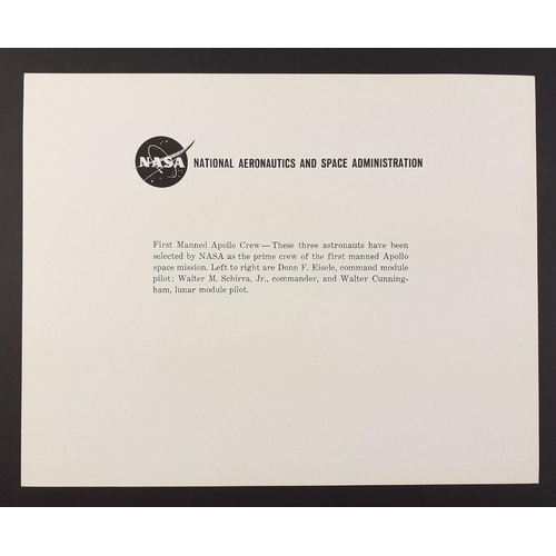 127A - NASA APOLLO MANNED MISSION CREW MEMBER PHOTOGRAPHS! A great collection of historical NASA memorabili... 