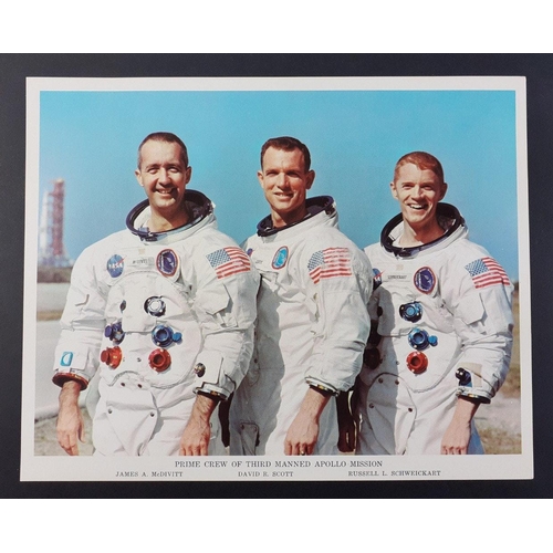 127A - NASA APOLLO MANNED MISSION CREW MEMBER PHOTOGRAPHS! A great collection of historical NASA memorabili... 