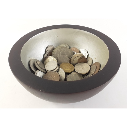 53 - Bowl (18cm dia. approx) filled with assorted coins.#53