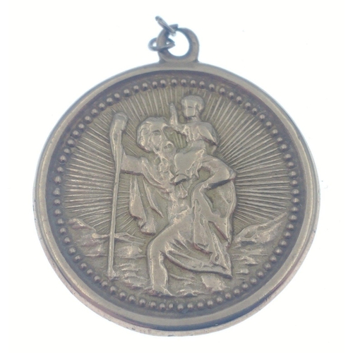 6 - A fully hallmarked 9ct.375 stamped St Christopher pendant, 20mm diameter, weight 3.13g approx#6