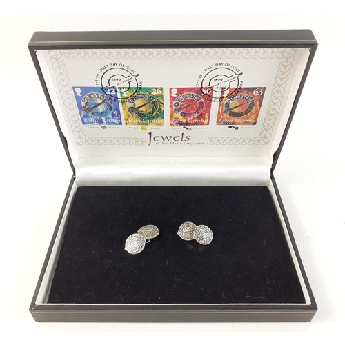 95 - Very attractive 2000 Hallmarked Silver Isle of Man cased cufflink set, ''Jewels of the Manx Language... 