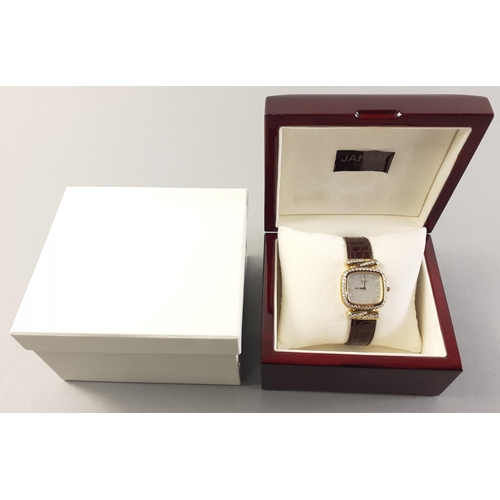 127 - DIAMONDS - JAHAN 1332 ladies quartz wrist watch in lovely solid wooden box.  Mother of pearl 20mm fa... 