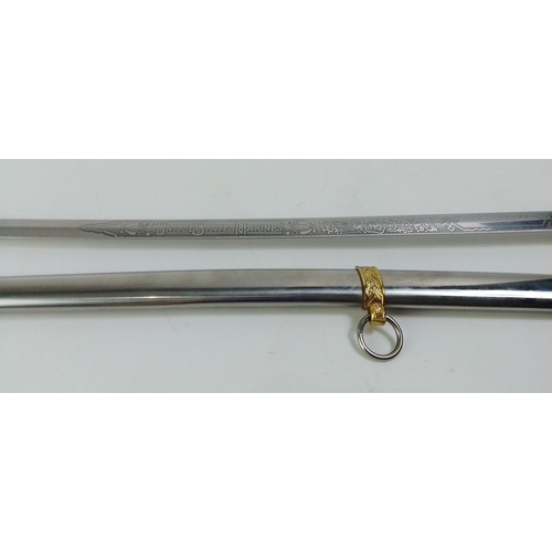 142 - A modern United States Marines dress sword with 76cm blade.#142