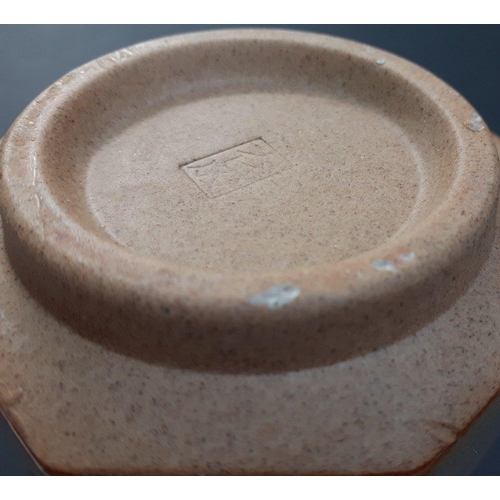 268 - A lovely studio pottery Japanese calligraphy pot in excellent condition. Interesting marks to base. ... 