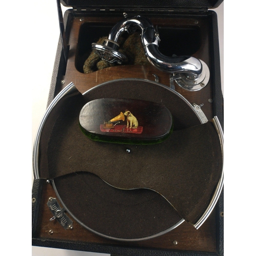 364 - A wonderful HMV vintage portable wind up Gramaphone.  Appears to be in remarkably good order even ha... 