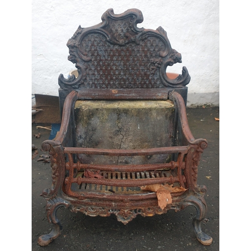 154A - An impressive antique fire grate with fire back, measuring 74 x 49cm approx#155