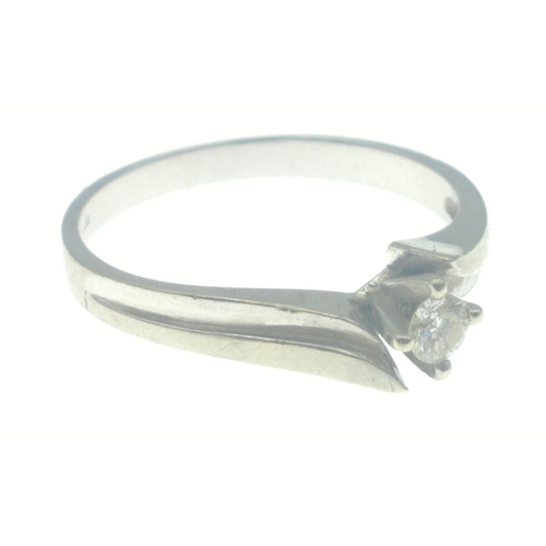 27 - Solitaire diamond 375 hallmarked white gold ring. Size M and weighs 1.8g. approx. Diamond approx 3mm... 