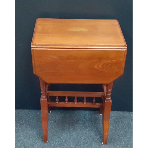 153 - Small wooden occasional drop leaf table. L: 70cm (including 2 leafs) W: 46cm H: 70cm approx#23