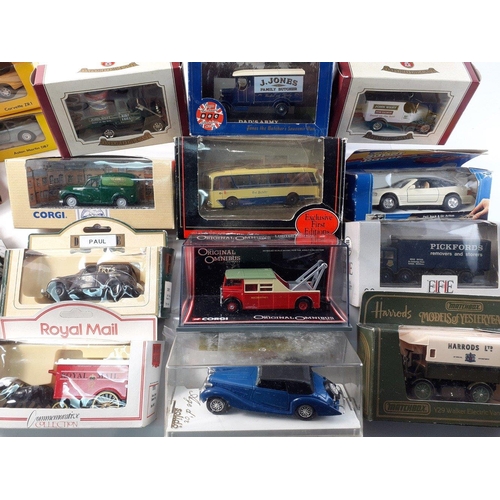 210 - Mixed lot of diecast boxed model vehicles of interest to include CORGI, Maisto, Dinky EFE.  Interest... 