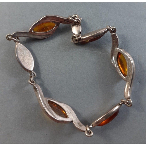 59 - Pretty silver bracelet with amber stones 18cm long. Gross weight 11g approx#76