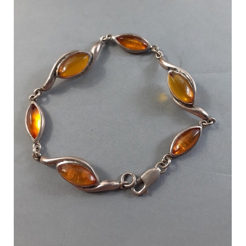 59 - Pretty silver bracelet with amber stones 18cm long. Gross weight 11g approx#76