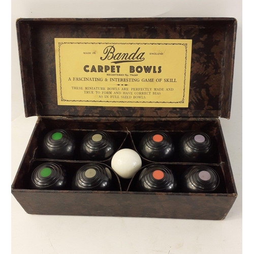 138 - A vintage boxed set of BANDA Indoor Carpet Bowls 2 bias.  Good condition, indoor fun for inclement w... 