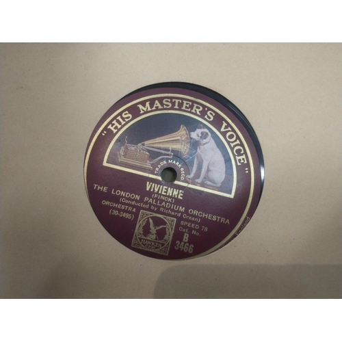 220A - HIS MASTERS VOICE gramophone ltd purchased 83 Princes St Edinburgh Methuen Ltd - still in working or... 