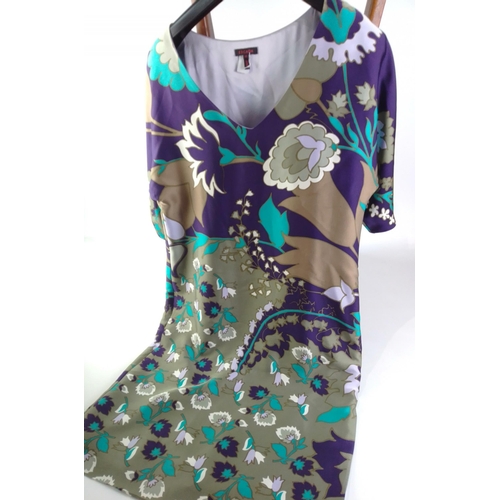 286 - A 100% silk ESCADA dress size 40#100