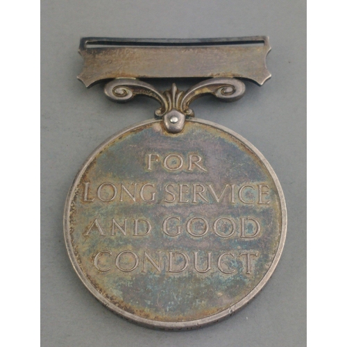 99 - GEORGE V Long Service and Good Conduct Medal with Regular Army bar awarded to 2922581 Pte. J. P. Sha... 