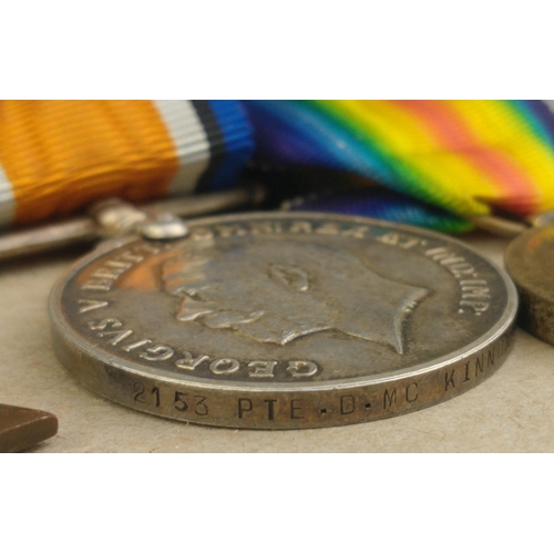 114 - WWI medal trio - 1/5 ROYAL HIGHLANDERS, awarded to 2153 Pte. D. McKinnon comprising 1914 Star, Briti... 