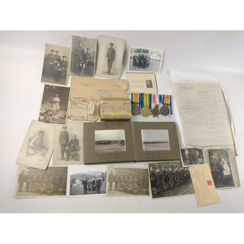 122 - WWI family group QUEEN'S REGIMENT and THE ROYAL HIGHLANDERS awarded to G-64374 Pte. D.M. Pert The Qu... 