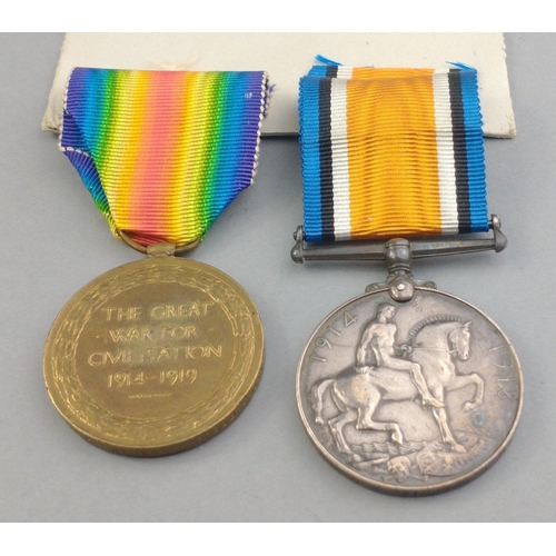 137 - WWI medal pair KING'S OWN SCOTTISH BORDERERS awarded to 40763 Pte. L. Speedie comprising British War... 