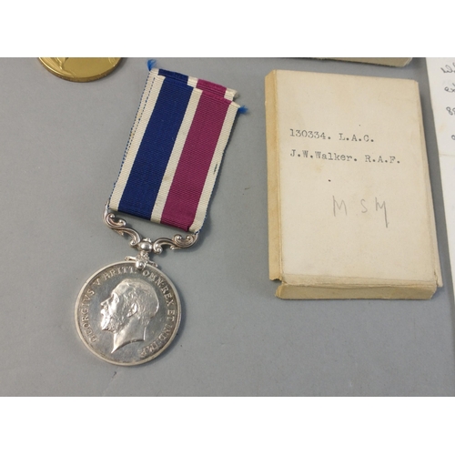 231 - A very scare  WWI RAF MERITORIOUS SERVICE MEDAL casualty group with Death Plaque to L.C.M. J W Walke... 