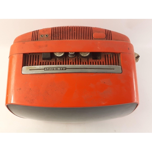 300 - A funky bright orange INDESIT portable TV.#302