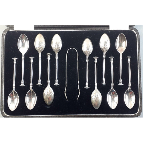 33 - Gorgeous cased, solid silver, fully hallmarked, silver teaspoon and nips set.  Hallmarked Birmingham... 