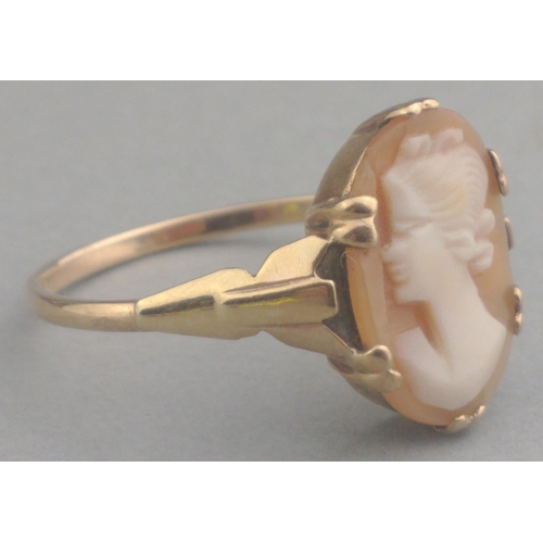 4 - A 9ct stamped gold cameo ring. Size R. Gross weight 1.95g approx#4