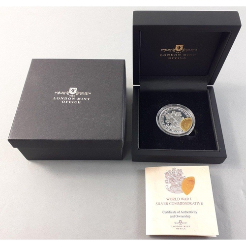 128 - A LONDON MINT 2014 sterling silver proof crown commemorating nd of WWI in box with certificate#128... 