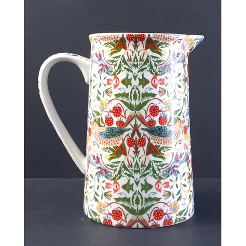 371 - A beautiful WILLIAM MORRIS 14cm milk jug from the Leonardo collection.#371