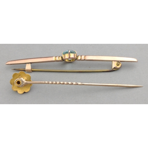 39 - A 15ct stamped stick pin brooch with seed pearls and a small diamond (tested) - gross weight 1.59g a... 