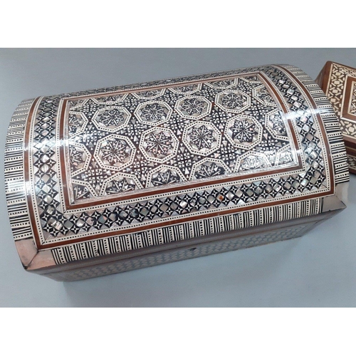 431 - Attractive Mother of Pearl / Abalone Arabian jewellery box with domed lid. In lovely decorative clea... 