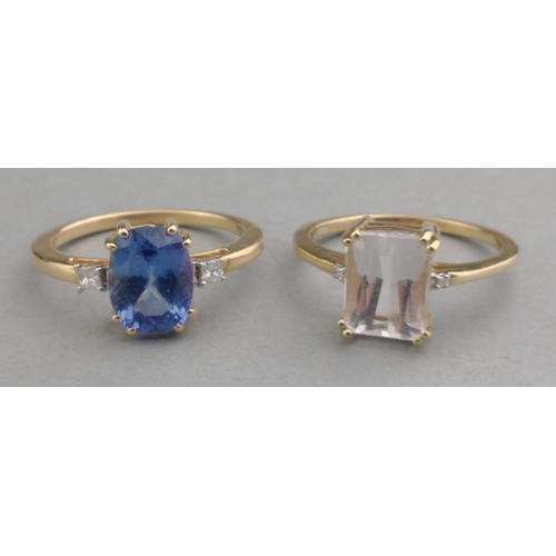 47 - A 585 stamped JAIPUR precious stones ring with a large SAPPHIRE inset supported by two small diamond... 