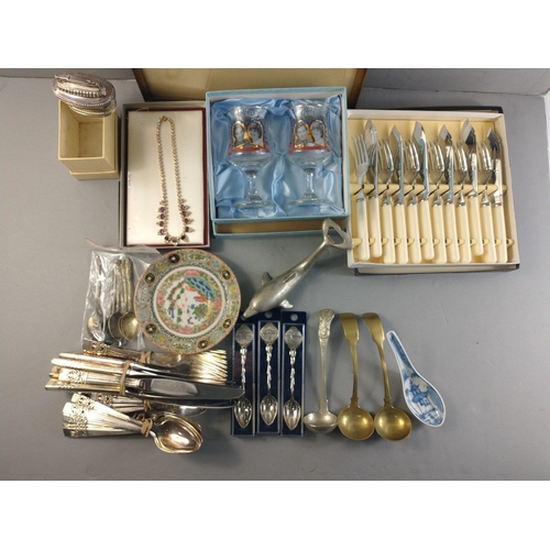 649 - A mixed lot to include a BRIGHT knife and fork set, bag of plated cutlery, 6 apostle spoons, commemo... 