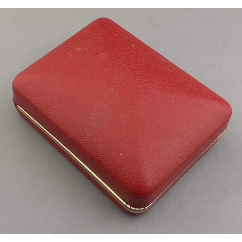 36 - A STUNNING VINTAGE 9ct stamped yellow gold and AMETHYST set pendant - 2.21g gross weight approx#37... 