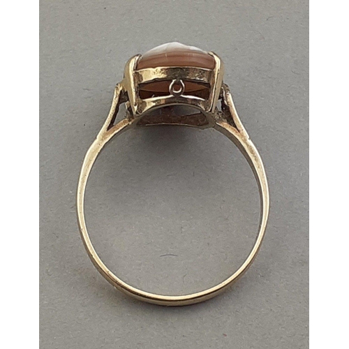 54 - A SUBSTANTIAL 375 stamped/hallmarked ring size P with CAMEO inset, gross weight 2.42g approx#55
