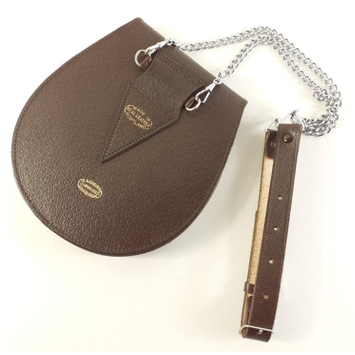 182 - A VINTAGE leather gent's SPORRAN made Morrison of Haymarket Edinburgh - 19cm height x 18cm width app... 